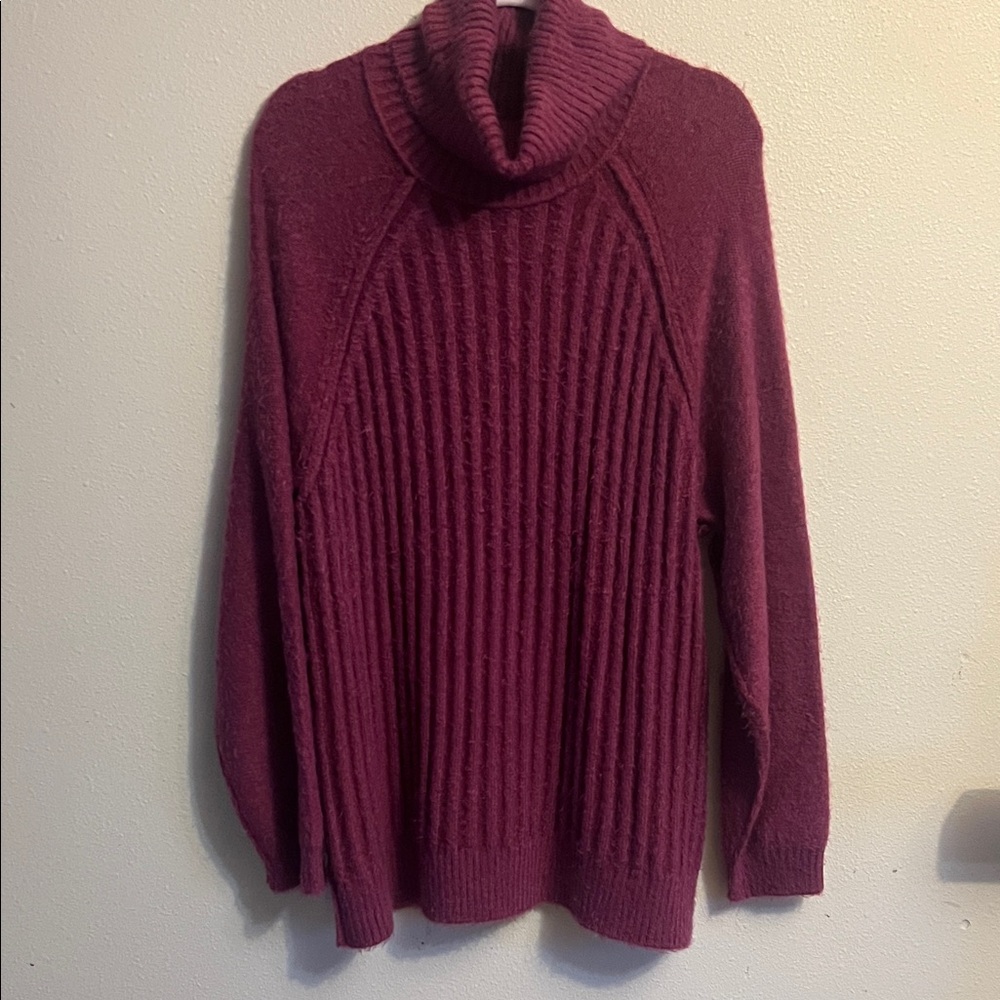 Free People Urban Outfitters  Medium NWOT Burgundy Sweater Tunic/Dress